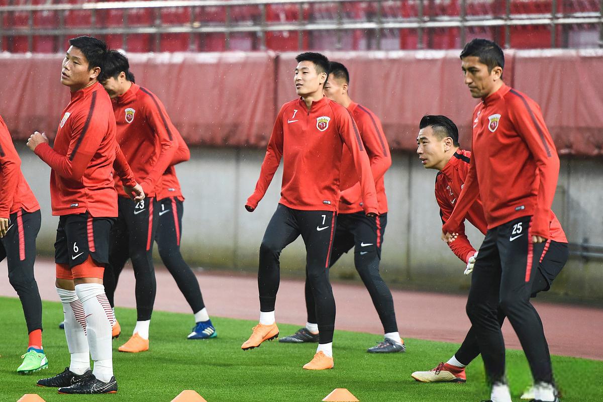 亚运会男足小组赛：中国2-0卡塔尔取开门红的简单介绍