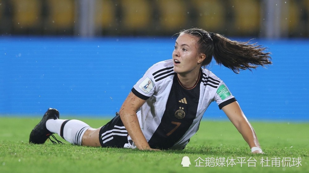 德国队再次夺冠，女足再度称霸比赛